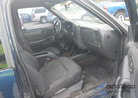 2003 Chevrolet S-10 Ls из США, поврежденный, VIN 1GCCS19XX38140205